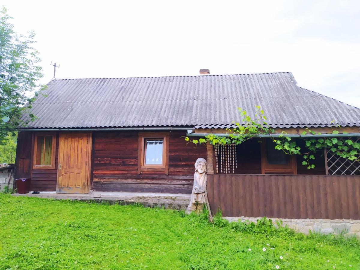 Starovitska Hata - Ethno-Cottage Verkhovyna Extérieur photo