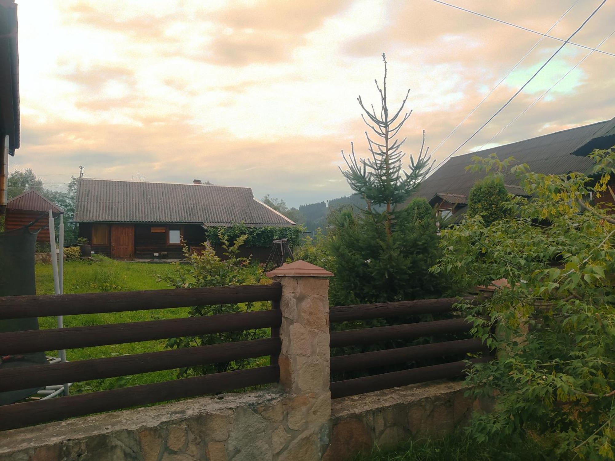 Starovitska Hata - Ethno-Cottage Verkhovyna Extérieur photo
